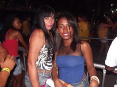 Oktober 10 Anos